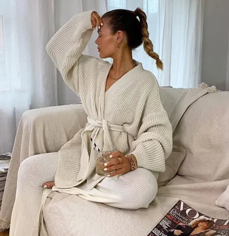 Cozy Belted Knit Cardigan with Soft Fabric and Versatile Design