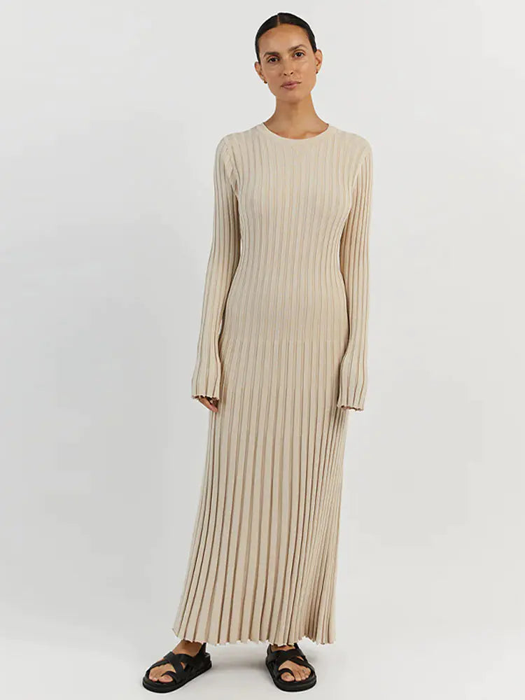 Elegant Ribbed Knit Maxi Dress with Long Sleeves for Autumn and Winter