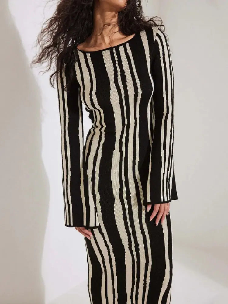 Form-Fitting Knit Bodycon Dress with Stretch Fabric for a Perfect Fit