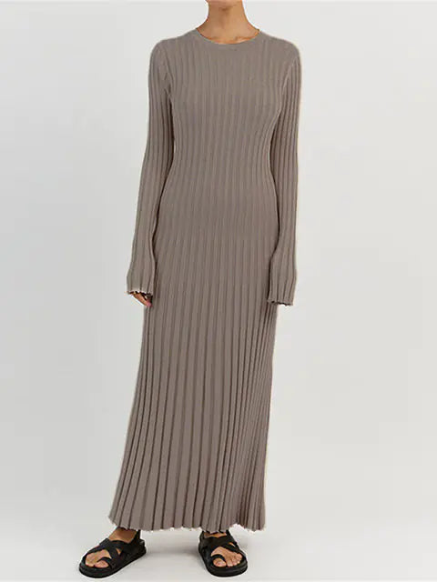 Elegant Ribbed Knit Maxi Dress with Long Sleeves for Autumn and Winter