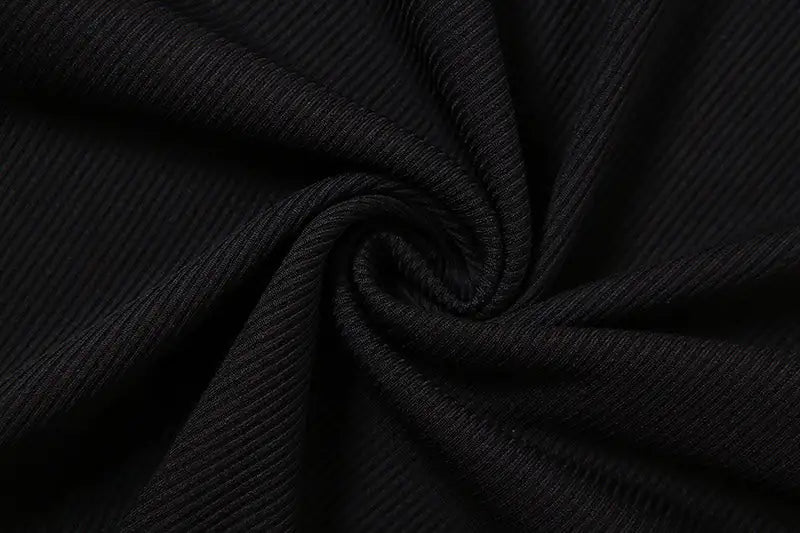 Elegant Knit Maxi Dress with Short Sleeves and Soft Sweater Fabric
