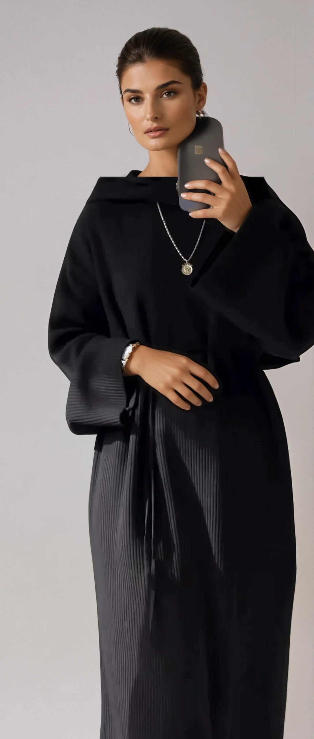 Casual Knit Dress with Lace-Up Front and Long Sleeves
