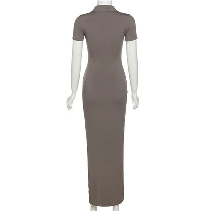 Elegant Knit Maxi Dress with Short Sleeves and Soft Sweater Fabric