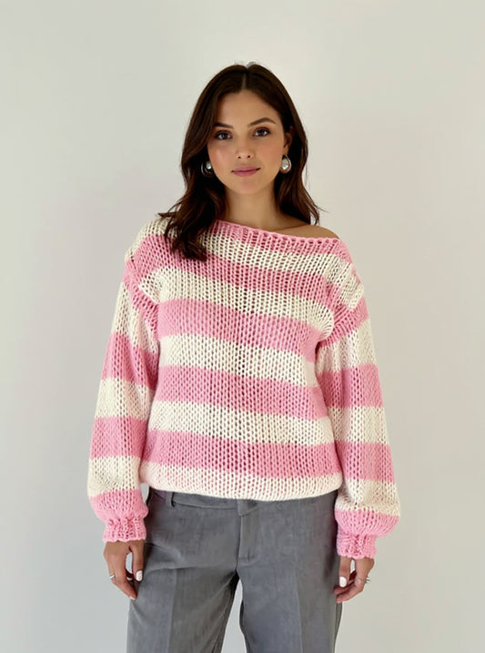 Relaxed Long-Sleeve Knit Sweater