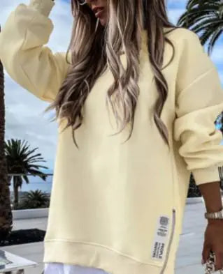 Plush Winter Sweatshirt Dress with Long Sleeves and Relaxed Fit