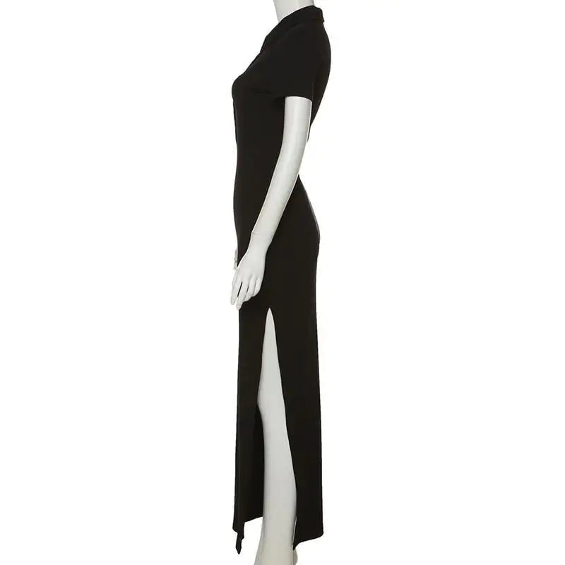 Elegant Knit Maxi Dress with Short Sleeves and Soft Sweater Fabric